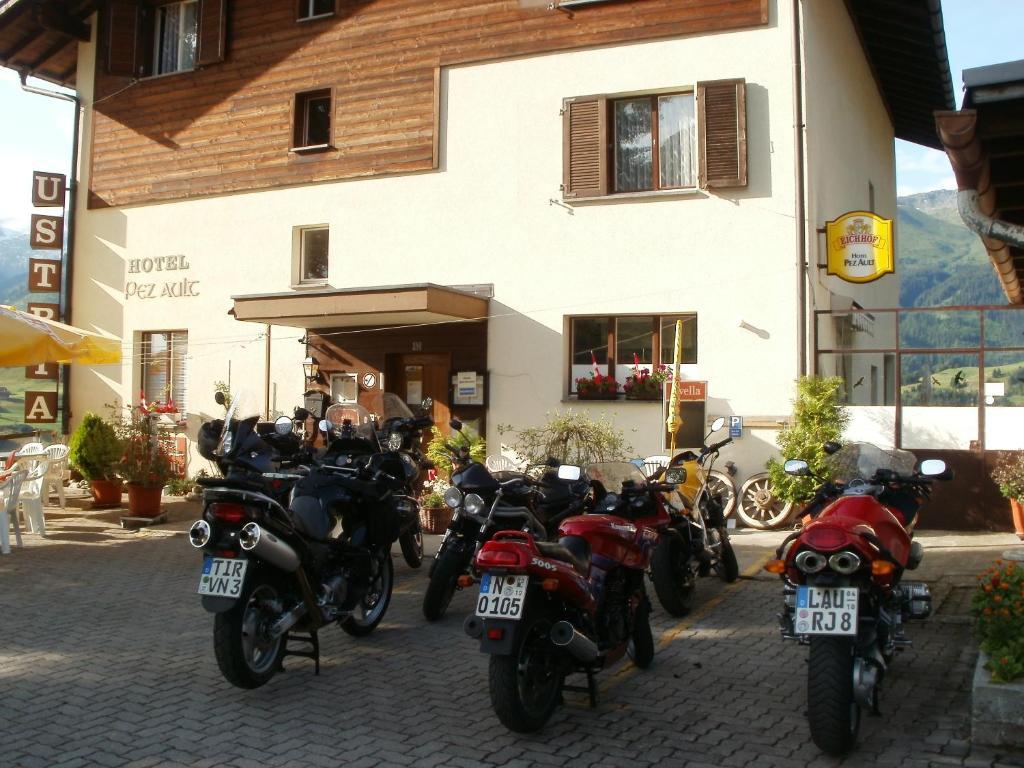 Hotel Pez Ault Disentis Ngoại thất bức ảnh
