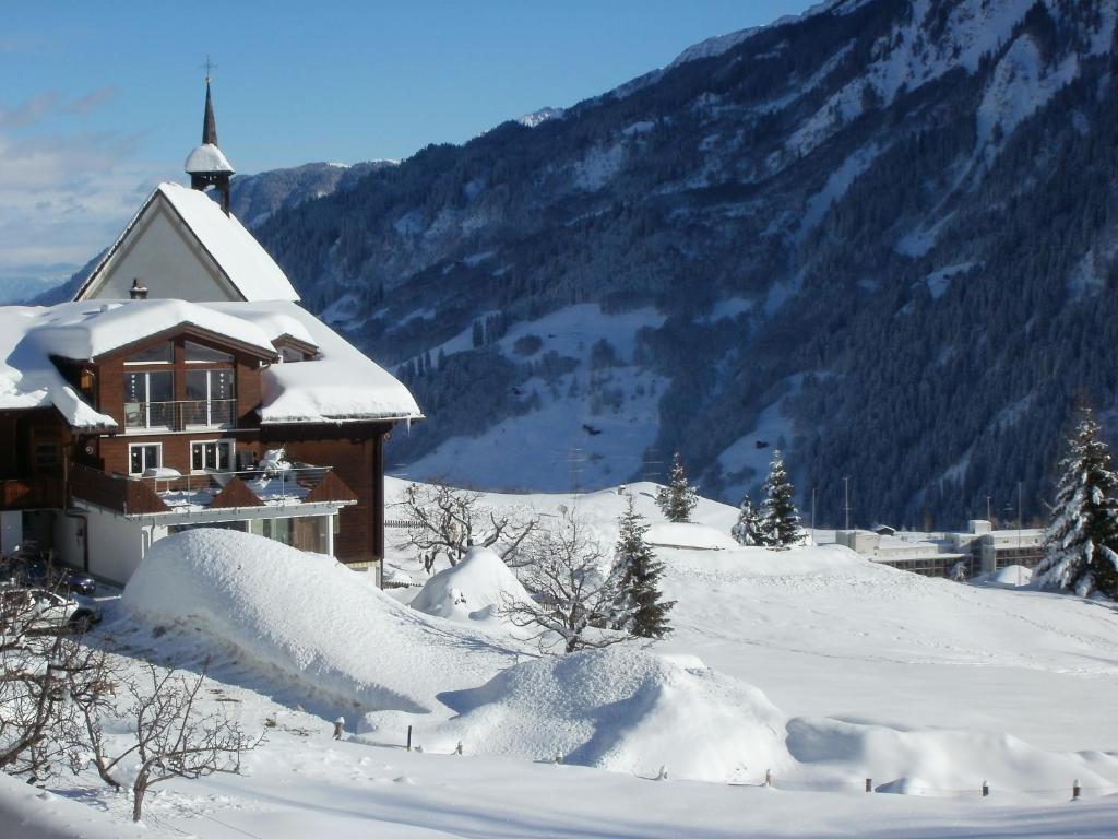 Hotel Pez Ault Disentis Ngoại thất bức ảnh