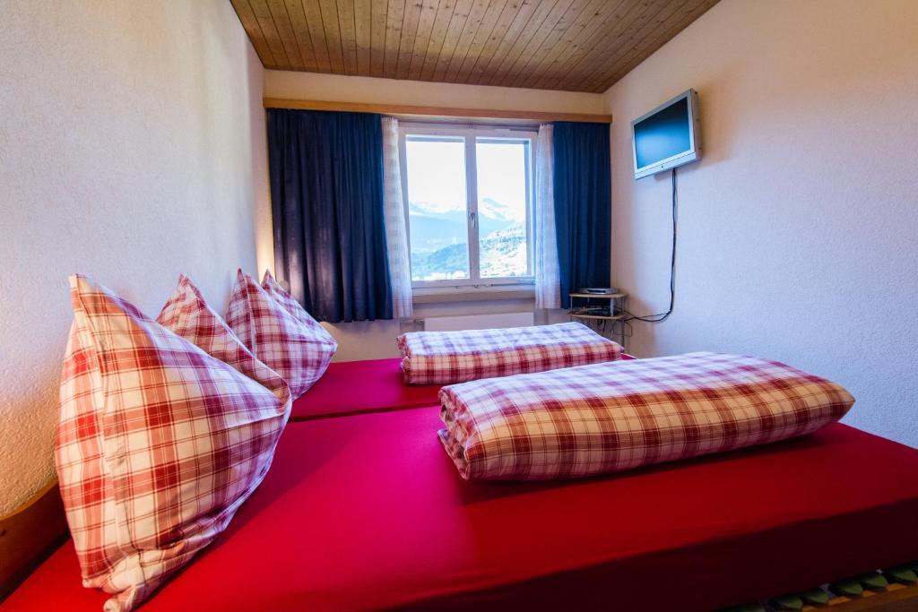 Hotel Pez Ault Disentis Phòng bức ảnh